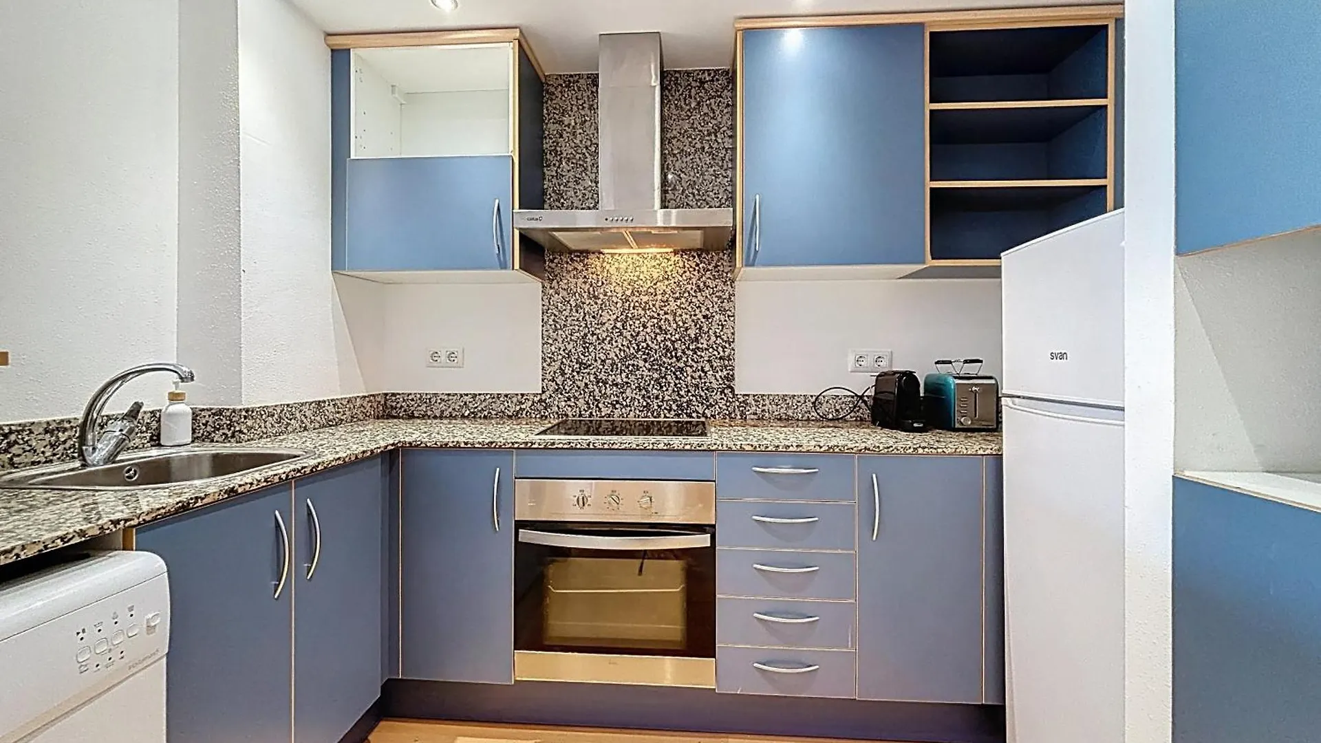 139 Piso Vista Al Canal Y Piscina Empuriabrava Apartamento