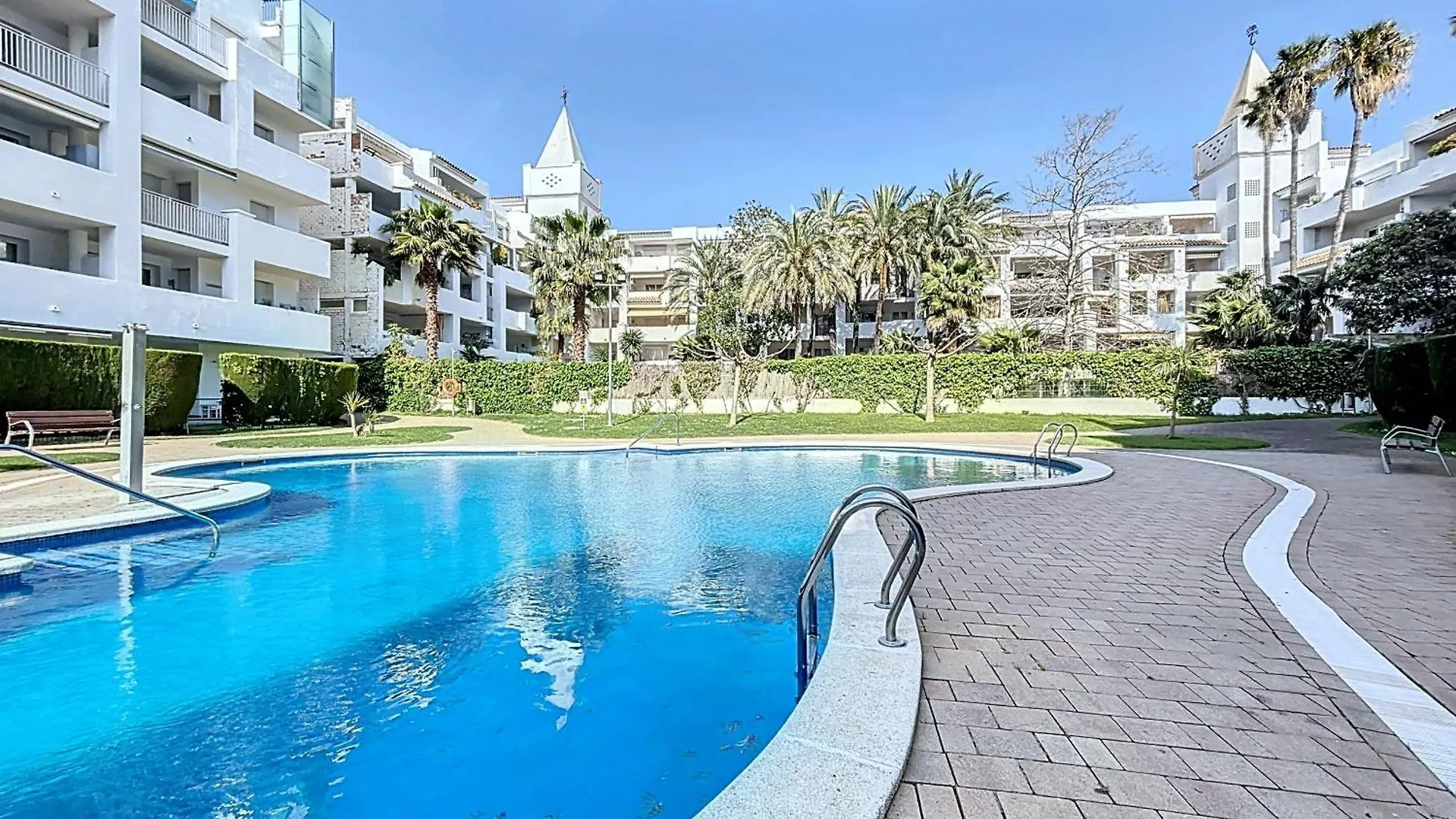 139 Piso Vista Al Canal Y Piscina Empuriabrava Apartment